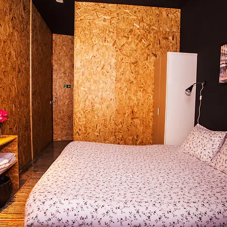 بيت شباب Sky Beds Lisboa