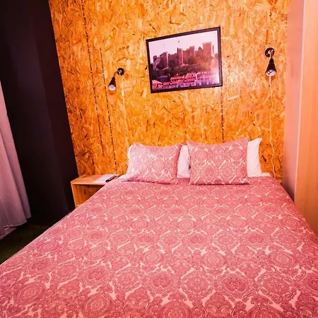 אכסניה Sky Beds *